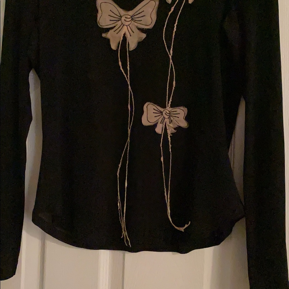 Ladies Top - Picture 4 of 4